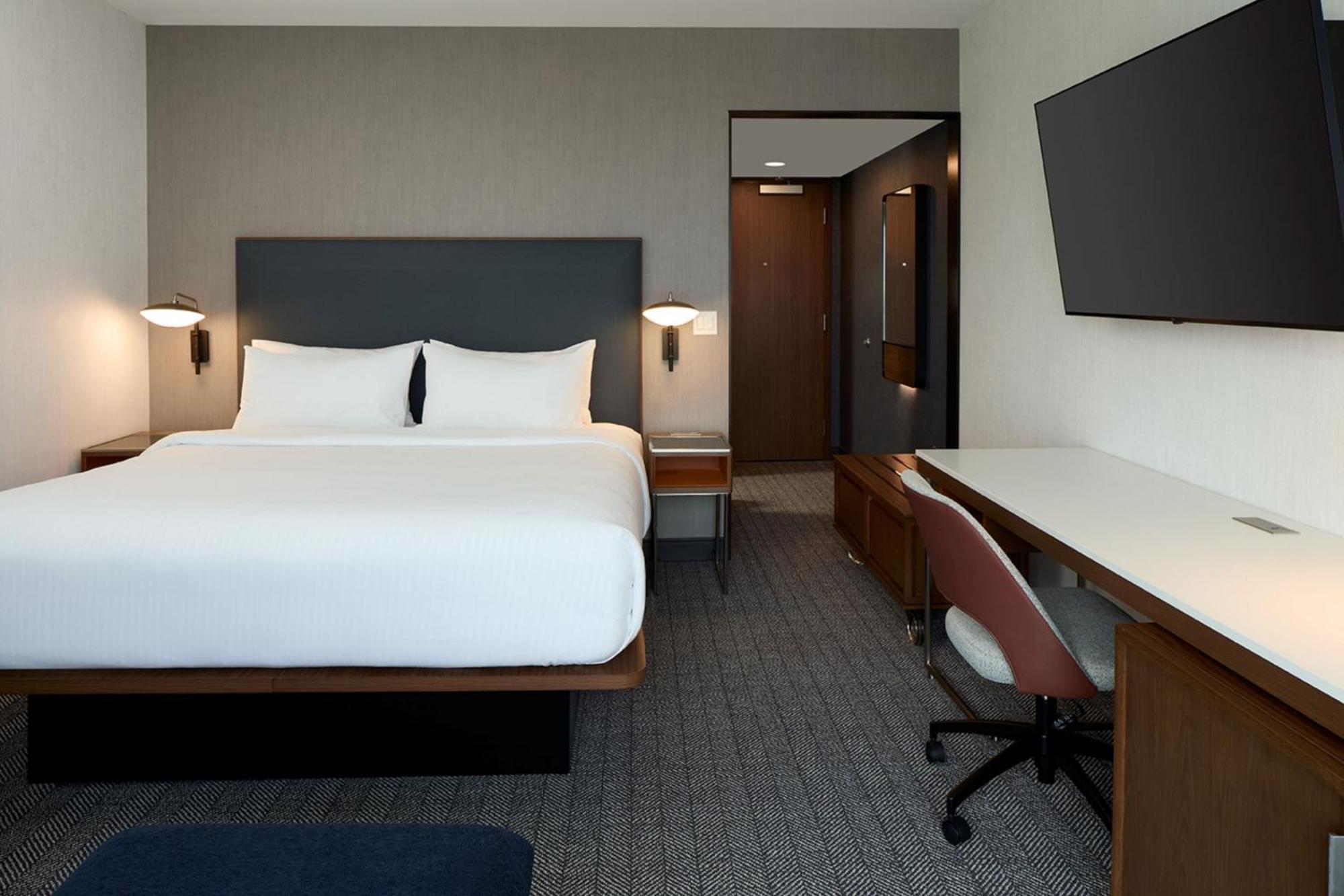 Courtyard By Marriott Montreal Laval Hotel Екстериор снимка